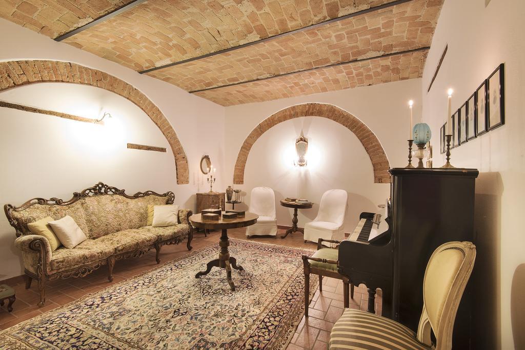 ניצה מונפראטו Agriturismo Albarossa מראה חיצוני תמונה