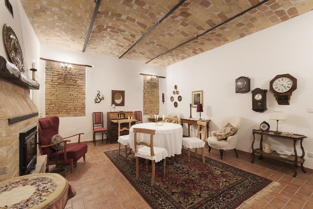 ניצה מונפראטו Agriturismo Albarossa מראה חיצוני תמונה