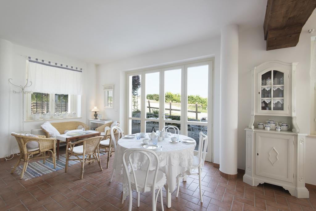 ניצה מונפראטו Agriturismo Albarossa מראה חיצוני תמונה