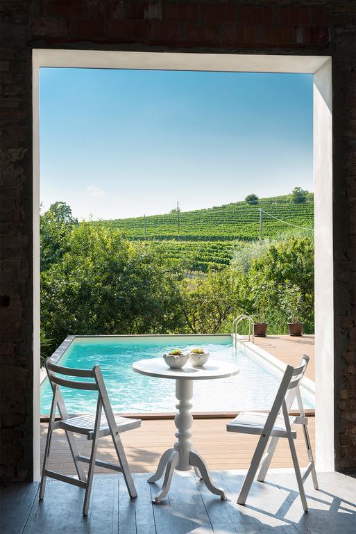 ניצה מונפראטו Agriturismo Albarossa מראה חיצוני תמונה